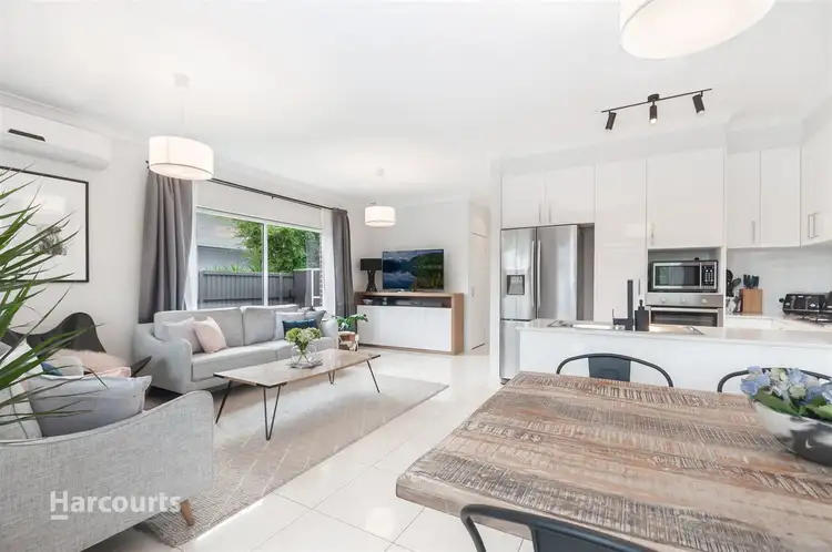 Second view of Homely semi-detached listing, 9a Wingello Crescent, Tullimbar NSW 2527