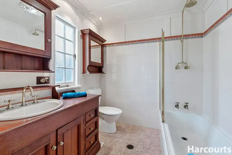 Seventh view of Homely house listing, 42 McIlwraith Avenue, Balmoral QLD 4171