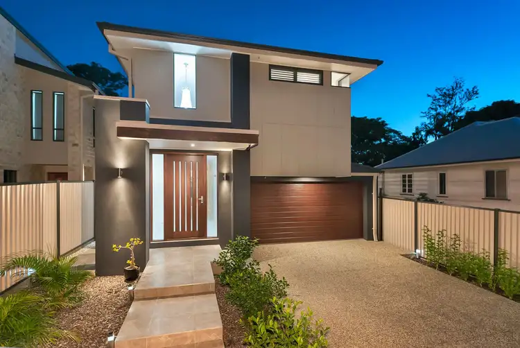71 Hutton Avenue, Wynnum QLD 4178