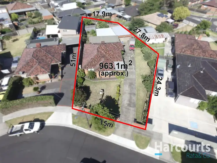 1 Teresa Court, Reservoir VIC 3073