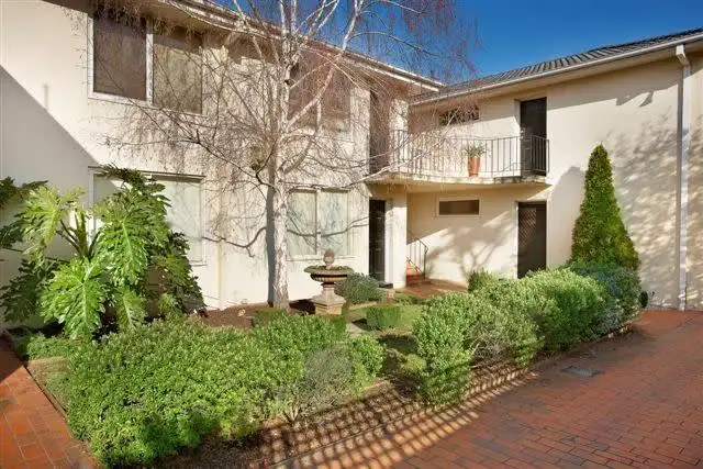 Main view of Homely apartment listing, 4/35 Grange Road, Fairfield VIC 3078