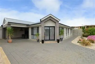 Fifth view of Homely house listing, 3 Fairway Drive, Mccracken SA 5211