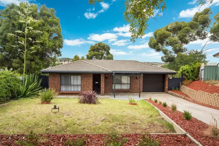 41 Cumberland Cres, Huntfield Heights SA 5163