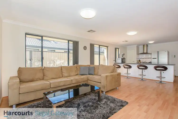 32 Armand Drive, Aubin Grove WA 6164