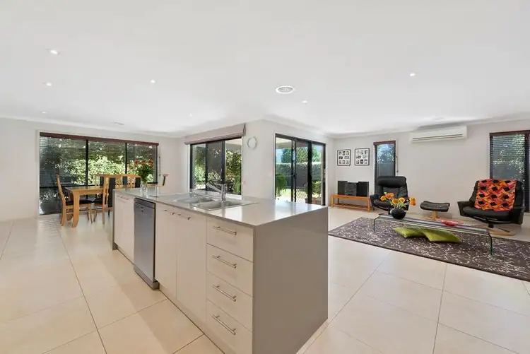 Fifth view of Homely house listing, 6 Arlington Park Avenue, Wangaratta VIC 3677