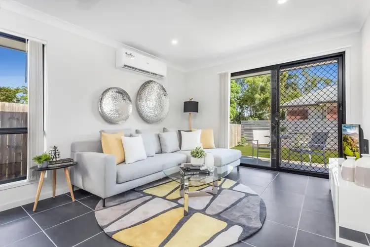 209 MacDonnell Road, Clontarf QLD 4019
