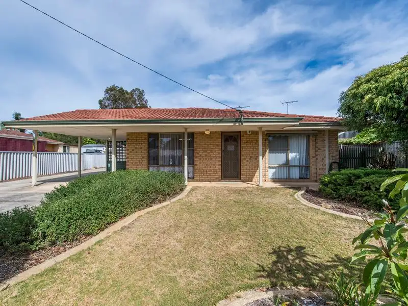 Main view of Homely semi-detached listing, 2b MacKenzie Court, North Yunderup WA 6208