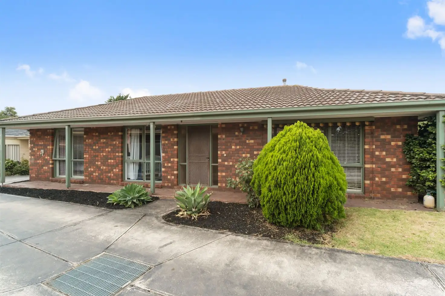 Main view of Homely house listing, 52 Marylyn Place, Cranbourne VIC 3977