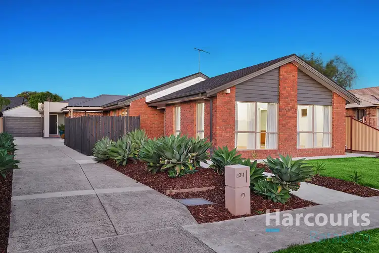Main view of Homely house listing, 1/82 Moorhead Drive, Mill Park VIC 3082