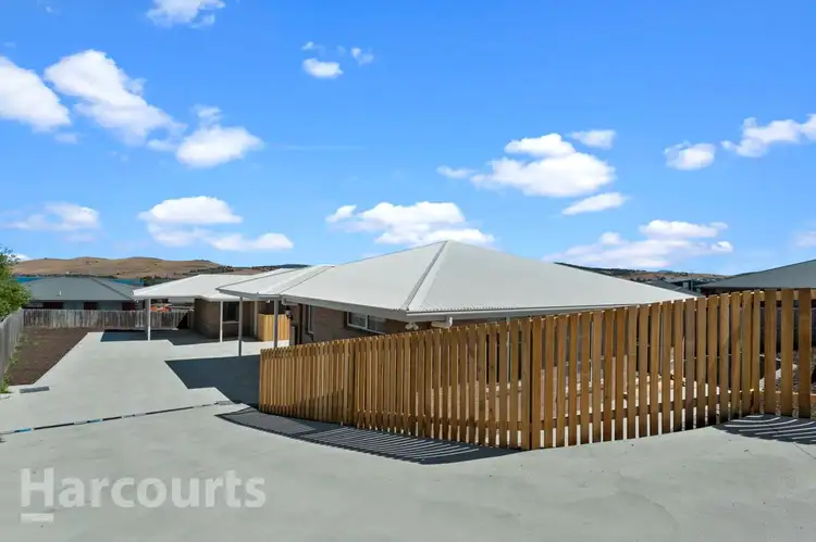 1 & 2/5 Garrett Court, Oakdowns TAS 7019