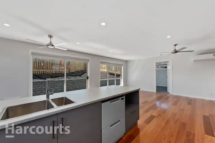 Sixth view of Homely unit listing, 1 & 2/5 Garrett Court, Oakdowns TAS 7019