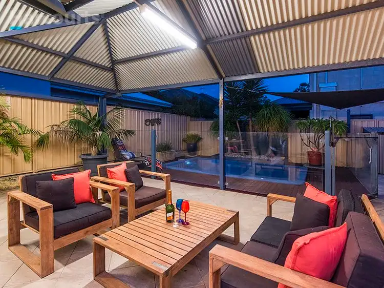 30 Auckland Way, Hocking WA 6065