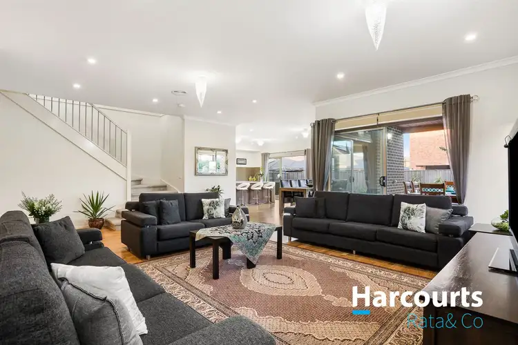 Fifth view of Homely house listing, 8 Vienna Chase, Lalor VIC 3075