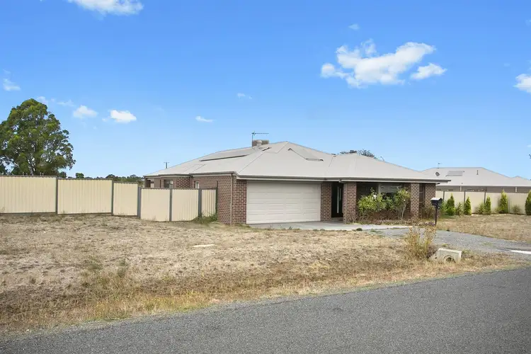 29 Diamond Drive, Cardigan Village VIC 3352