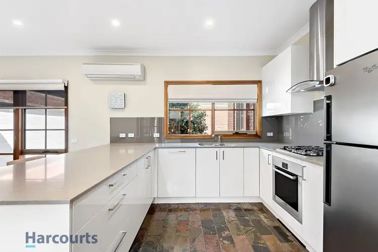 Second view of Homely house listing, 10 Daina Court, Skye VIC 3977