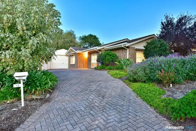 13 Abraxas Court, Aberfoyle Park SA 5159