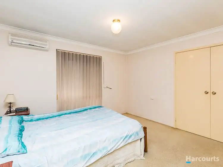 Sixth view of Homely semi-detached listing, 32B Conidae Drive, Heathridge WA 6027