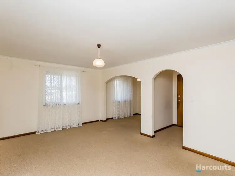 33B Windsor Place, Kallaroo WA 6025
