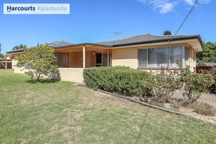 13 Kirkdale Road, Kalamunda WA 6076