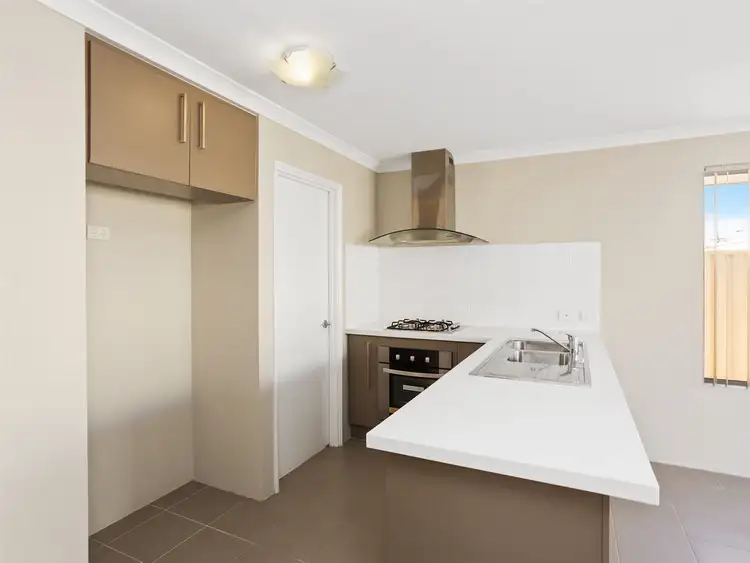 Sixth view of Homely house listing, 5 Vickridge Close, Beaconsfield WA 6162