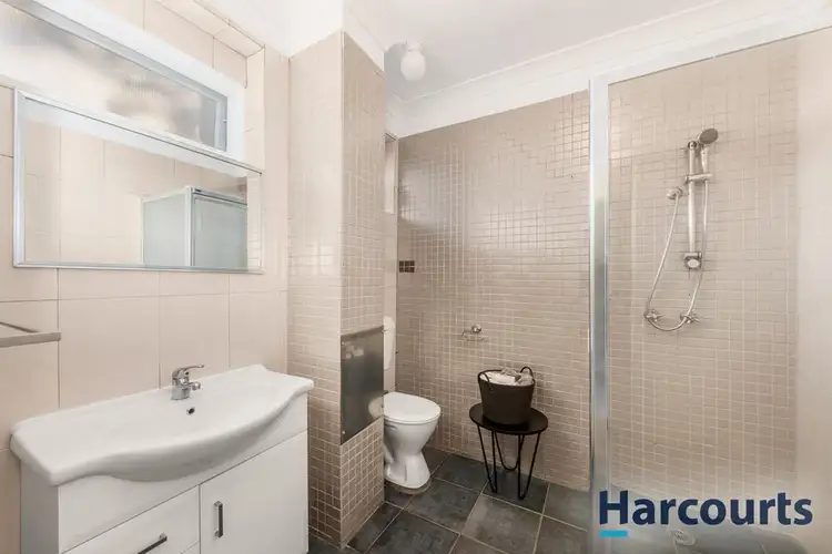 Fourth view of Homely apartment listing, 2/44 Cedric Street, Mordialloc VIC 3195