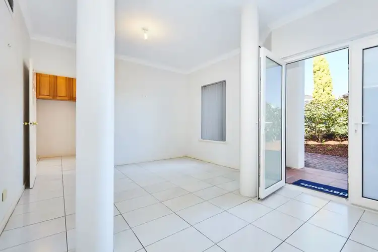 Sixth view of Homely house listing, 33 Riley Road, Kardinya WA 6163