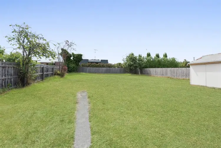 Sixth view of Homely house listing, 4 Vista Road, Newtown VIC 3220