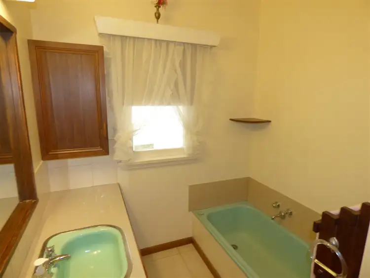 Fifth view of Homely house listing, 40 Church Street, Pimpinio VIC 3401