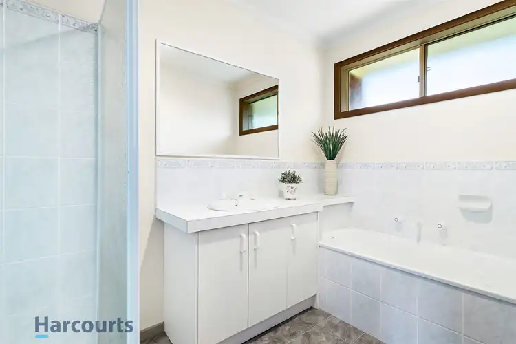Fourth view of Homely house listing, 2 Holt Place, Pakenham VIC 3810