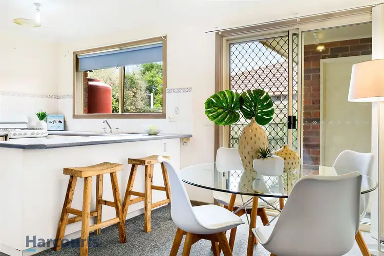 Fifth view of Homely house listing, 2 Holt Place, Pakenham VIC 3810