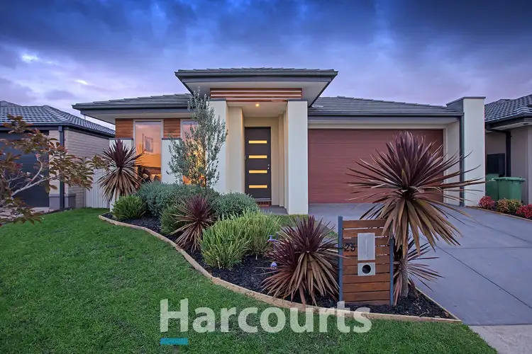 25 Warbler Street, Pakenham VIC 3810