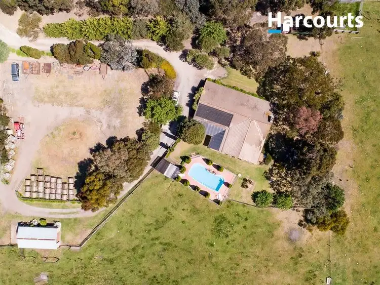 995 Robinsons Road, Pearcedale VIC 3912