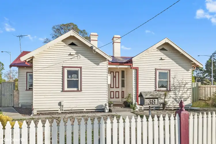 38 Victoria Street, Creswick VIC 3363