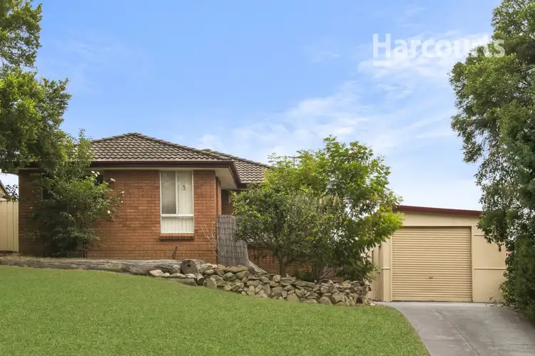3 Dolomite Place, Eagle Vale NSW 2558