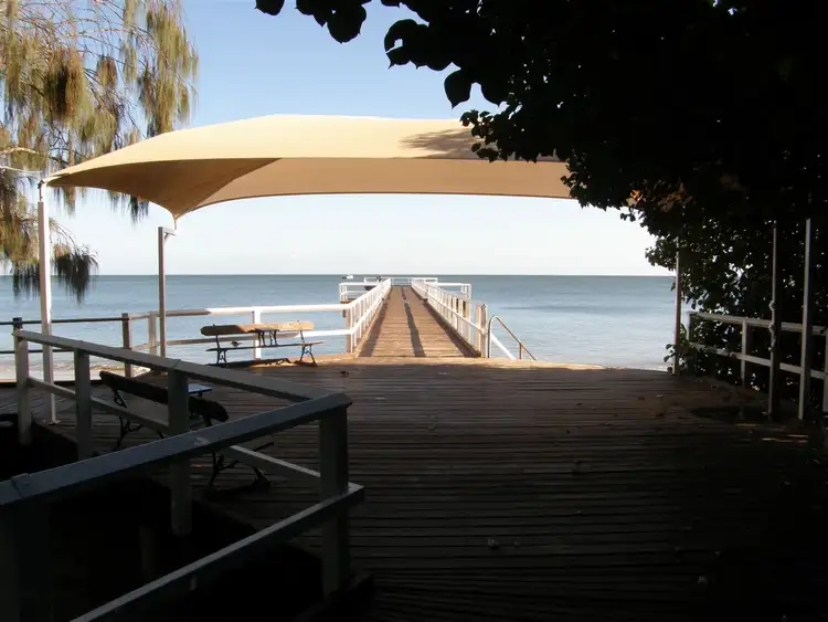 14 Ocean Street, Torquay QLD 4655