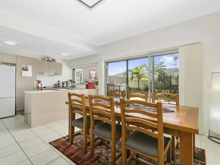 Fifth view of Homely unit listing, 2/152 Burnett St, Buderim QLD 4556