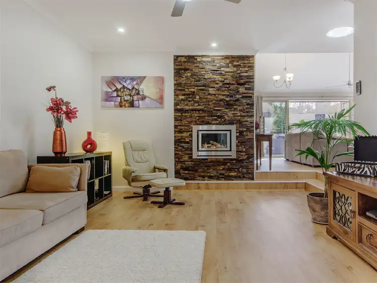 145 Safety Bay Rd, Shoalwater WA 6169