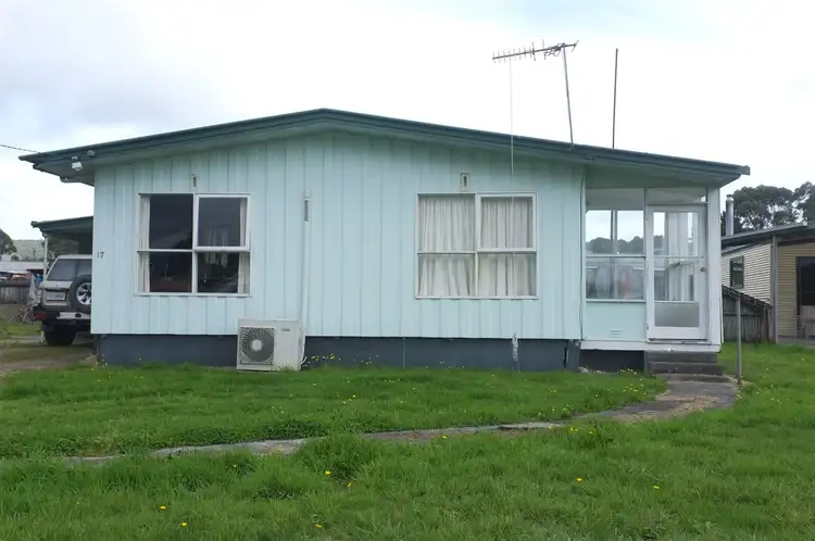 17 Westwood Street, Zeehan TAS 7469
