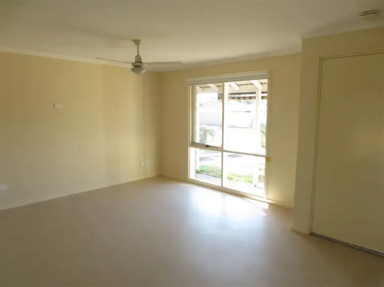 Fifth view of Homely semi-detached listing, 25 Waverley Way, Morphett Vale SA 5162