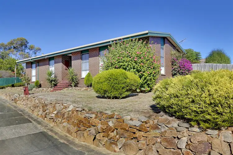 22 Melinga Crescent, Mornington VIC 3931