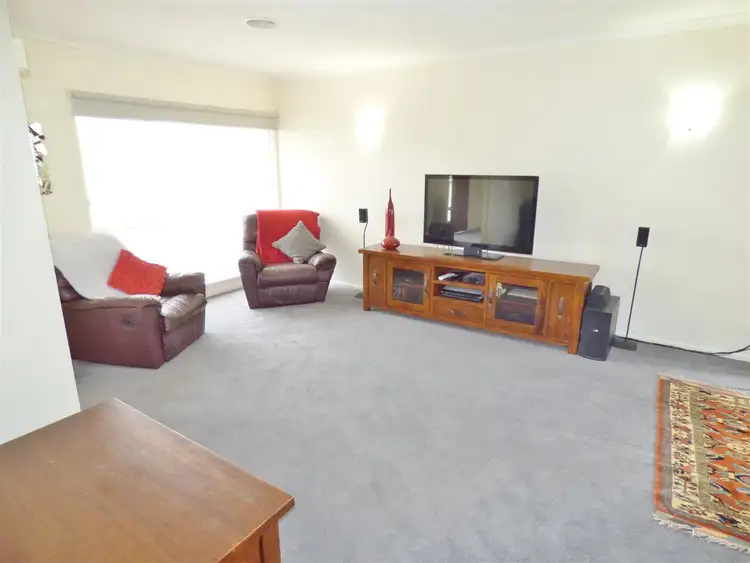 Sixth view of Homely house listing, 8 Carr Street, Horsham VIC 3400