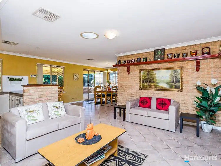 Seventh view of Homely house listing, 2 Deepdene Close, Heathridge WA 6027