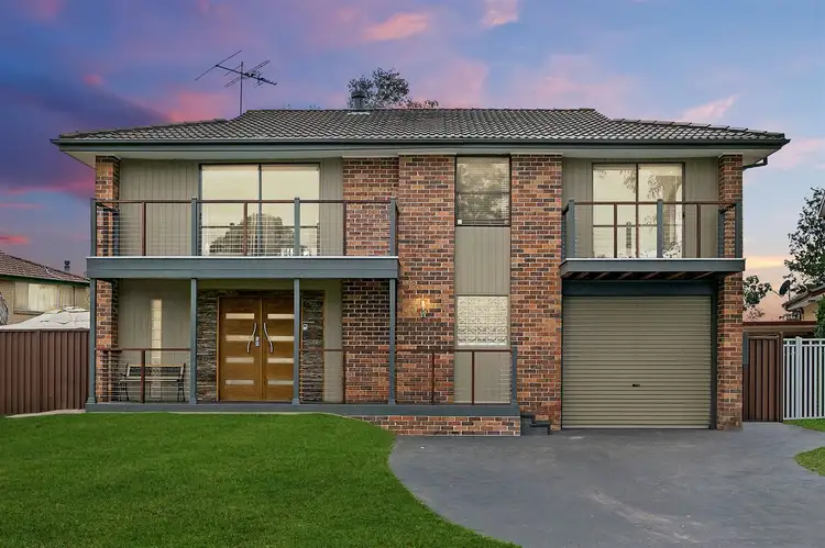 19 Roberts Place, Mcgraths Hill NSW 2756