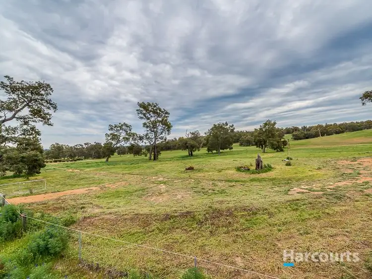 158 Guernsey Rise, Lower Chittering WA 6084