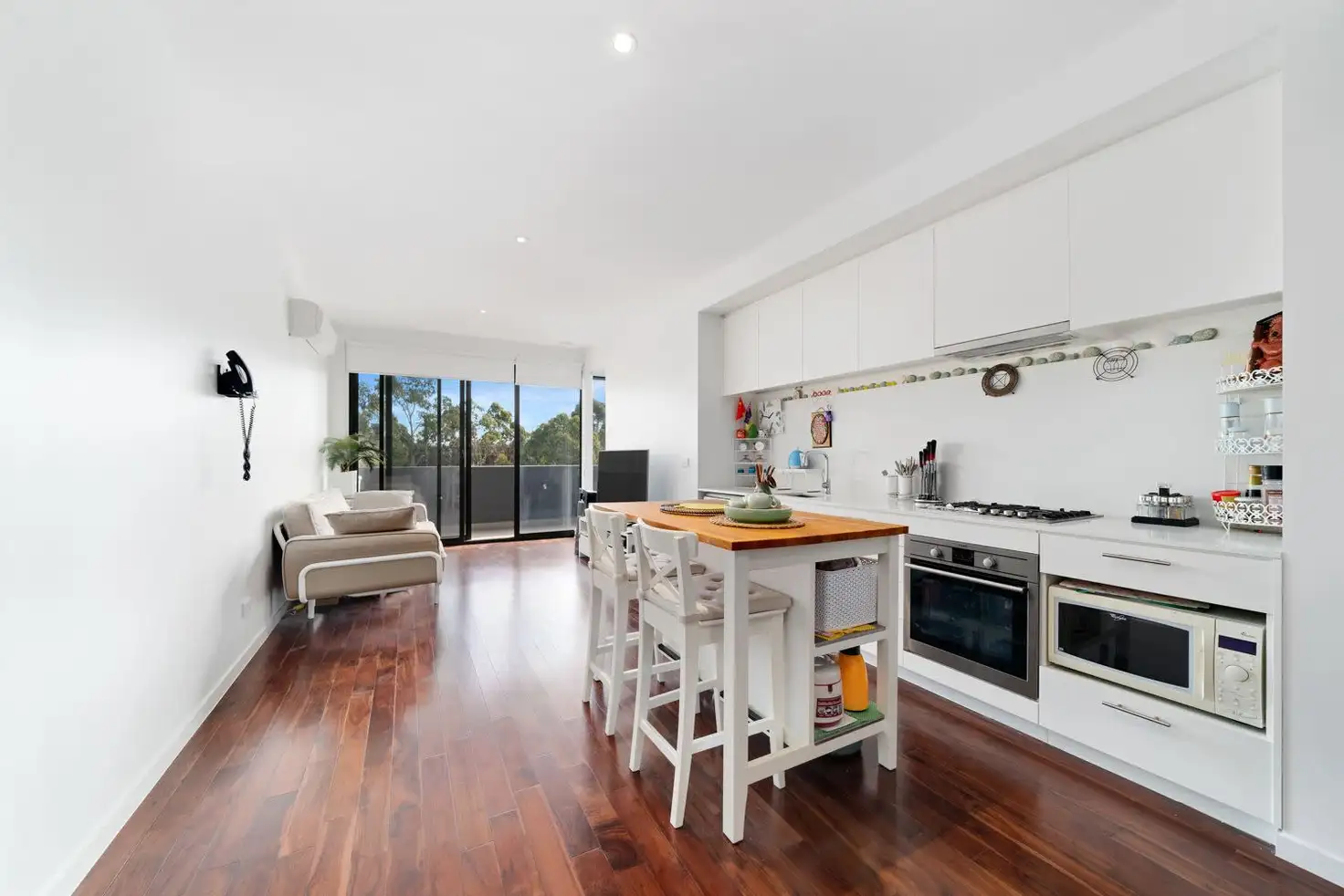 Main view of Homely apartment listing, 250/658-660 Blackburn Road, Notting Hill VIC 3168