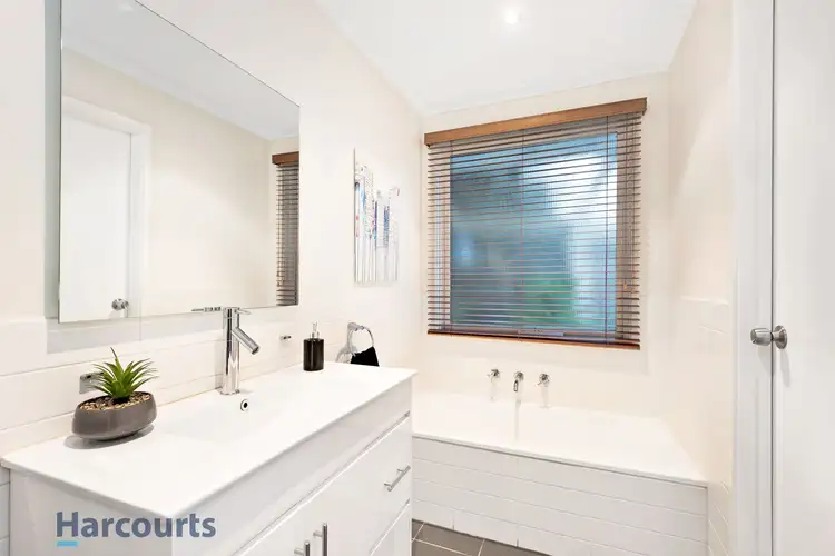 Seventh view of Homely house listing, 4 Lewin Street, Carrum Downs VIC 3201