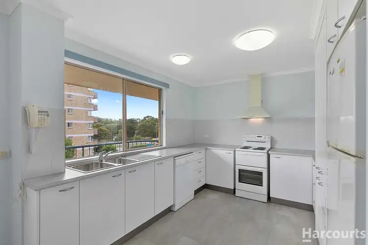 21/383 Esplanade, Torquay QLD 4655