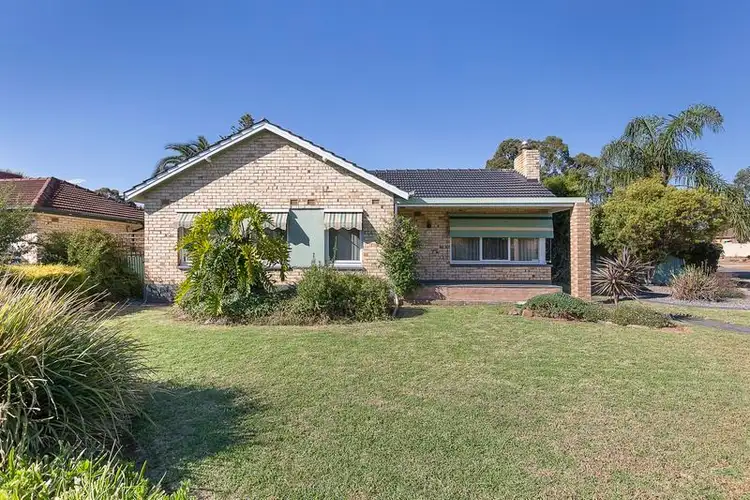 17 Coppleridge Drive, Elizabeth Vale SA 5112
