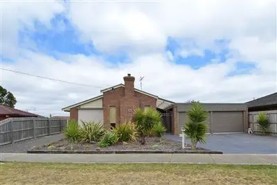 Fifth view of Homely house listing, 9 Govett Cres, St Albans Park VIC