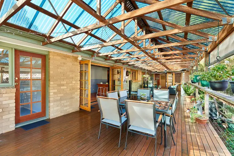 22 Donbirn Way, Vermont South VIC 3133